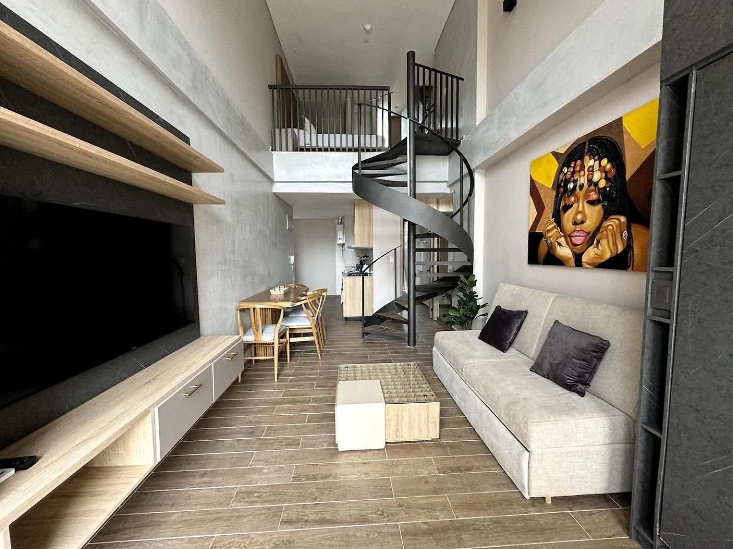 Loft In Downtown - Rooftop Pool