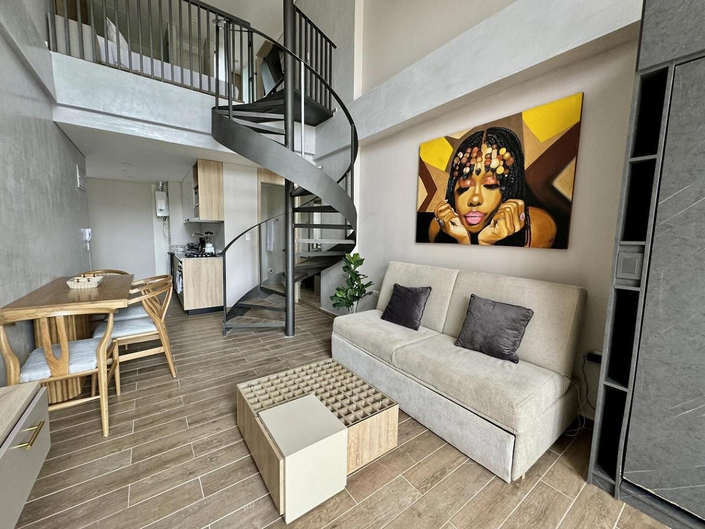 Loft In Downtown - Rooftop Pool