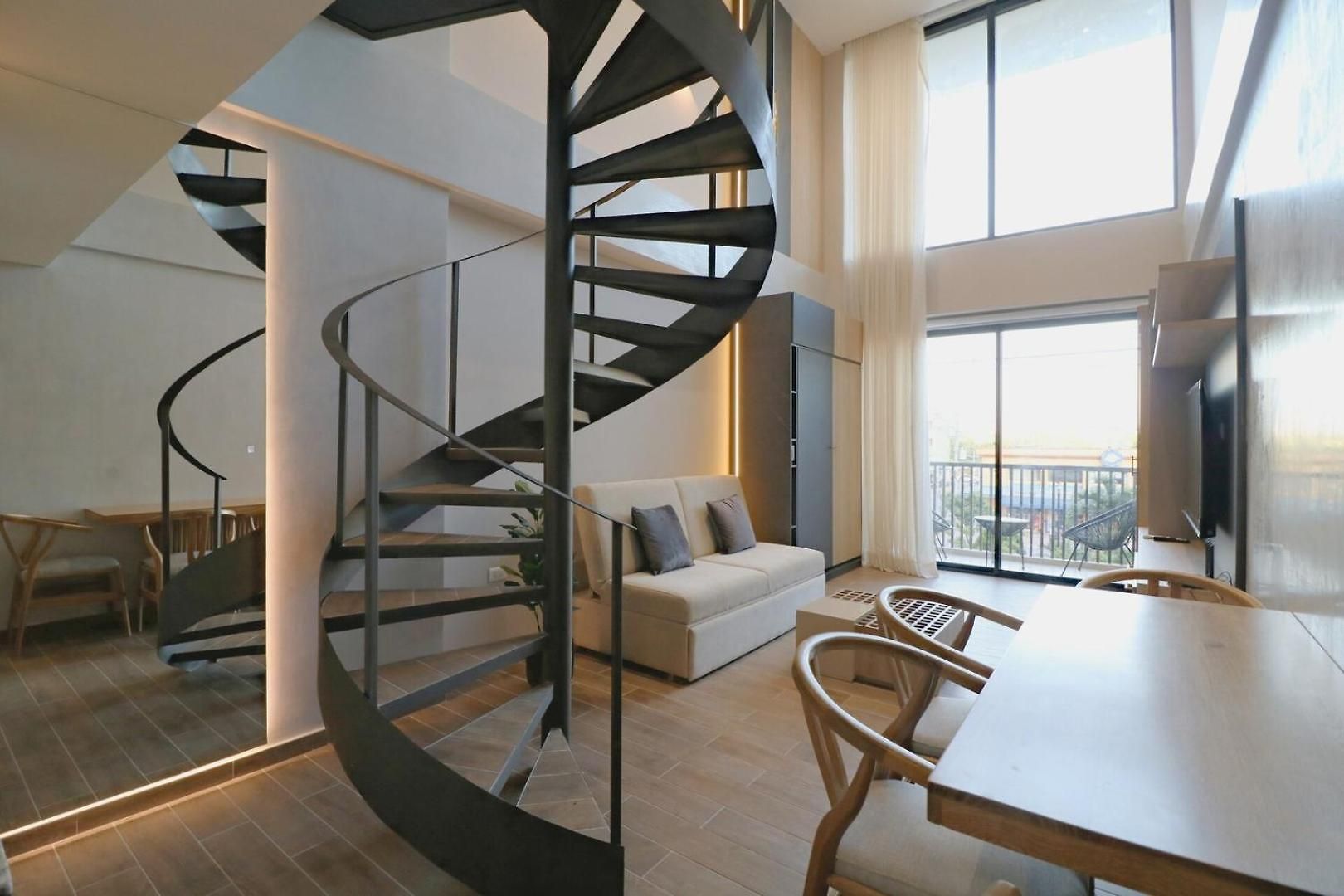 Loft In Downtown - Rooftop Pool *